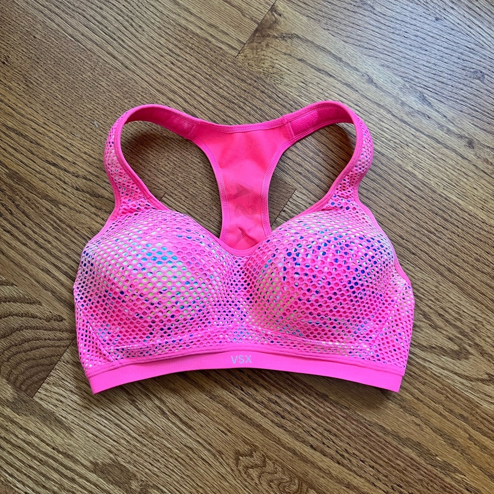 VSX Sport | Victoria Secret Workout Bra | 36B / never worn | smoke free home